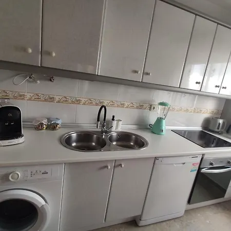 Tropicana 1° Linea Apartment *