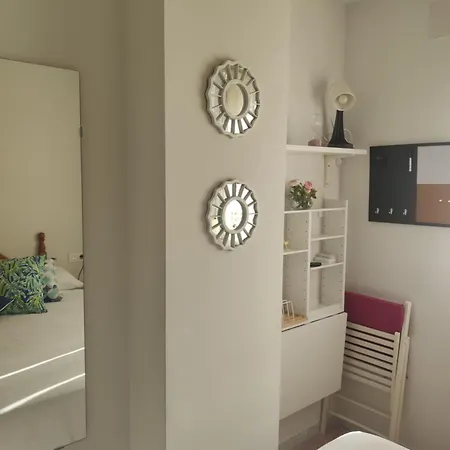 Tropicana 1° Linea Apartment *